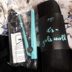 Mini Hair Straightener